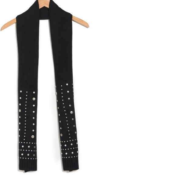 - New Michael Kors Dome Stud Muffler Scarf black / silver new with tag - Picture 3 of 7